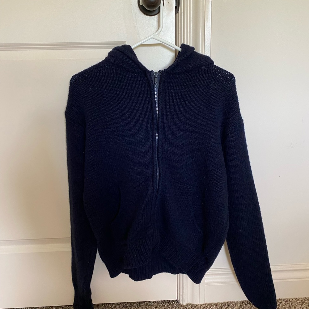 SOLD ON CURTSY Wool oversized blue zip up